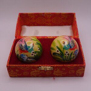 Baoding Balls with Box
